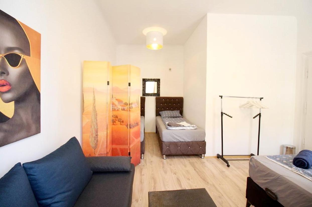 Family Apartment Mz27 Wien Eksteriør billede